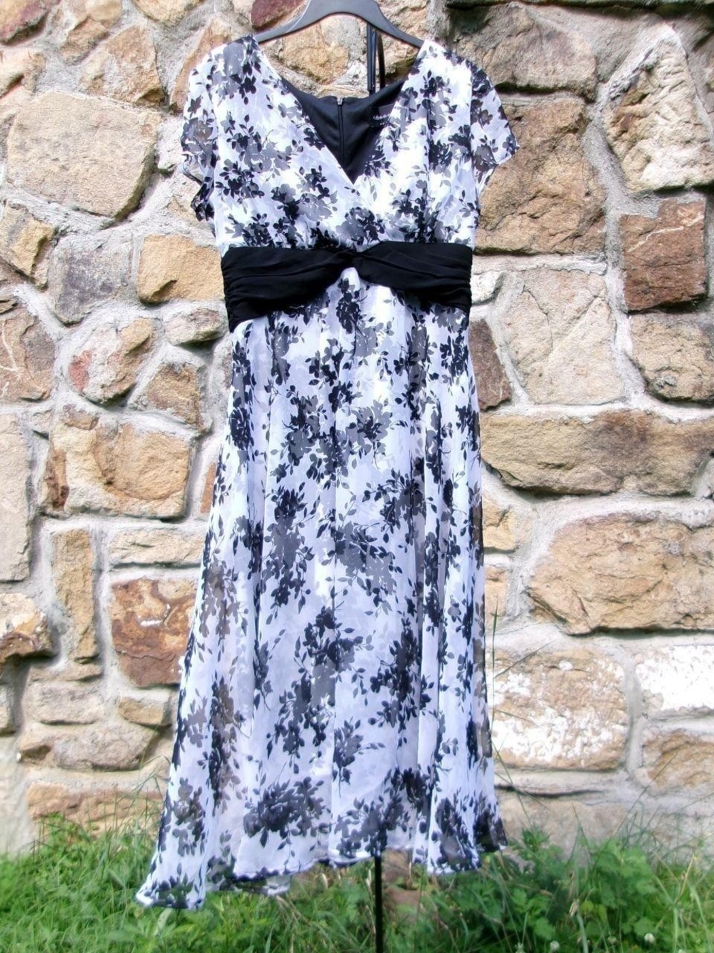 connected apparel Black and White Floral Chiffon Midi Dress
